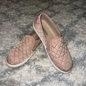Steven Madden quilted slip-on